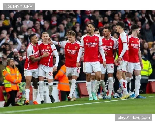 埃斯防守体系引领战术革新，球队状态回暖再创佳绩