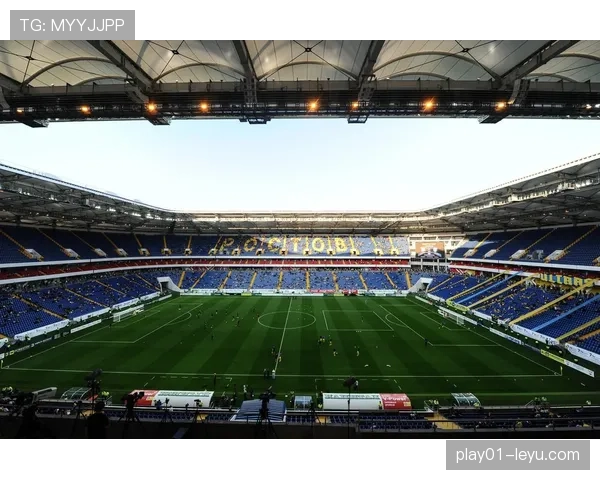 全球最佳足球场推荐：这些地标性场馆不容错过