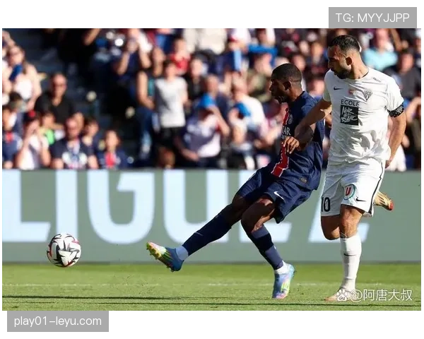 伊布巴黎时代重塑法甲格局,强势表现助推联赛国际影响力跃升 伊布巴黎时代重塑法甲格局,强势表现助推联赛国际影响力跃升