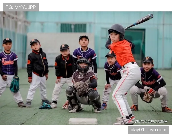 从街头到绿茵场：少年足球新星的崛起之路引关注