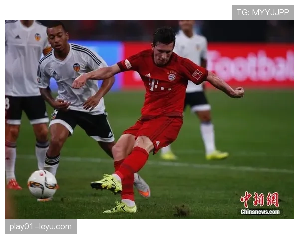 瓦伦西亚球迷抗议持续，俱乐部运营与赛季表现面临双重压力